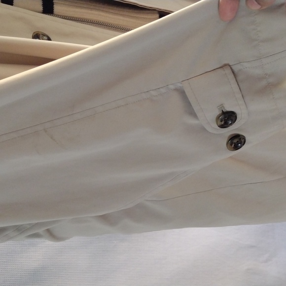 Carroll and Co Beverly Hills tan rain jacket 40 - Picture 7 of 16